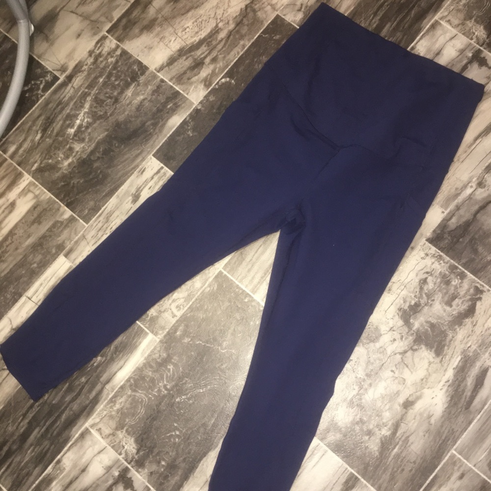 Fabletics Pure Luxe Maternity Legging